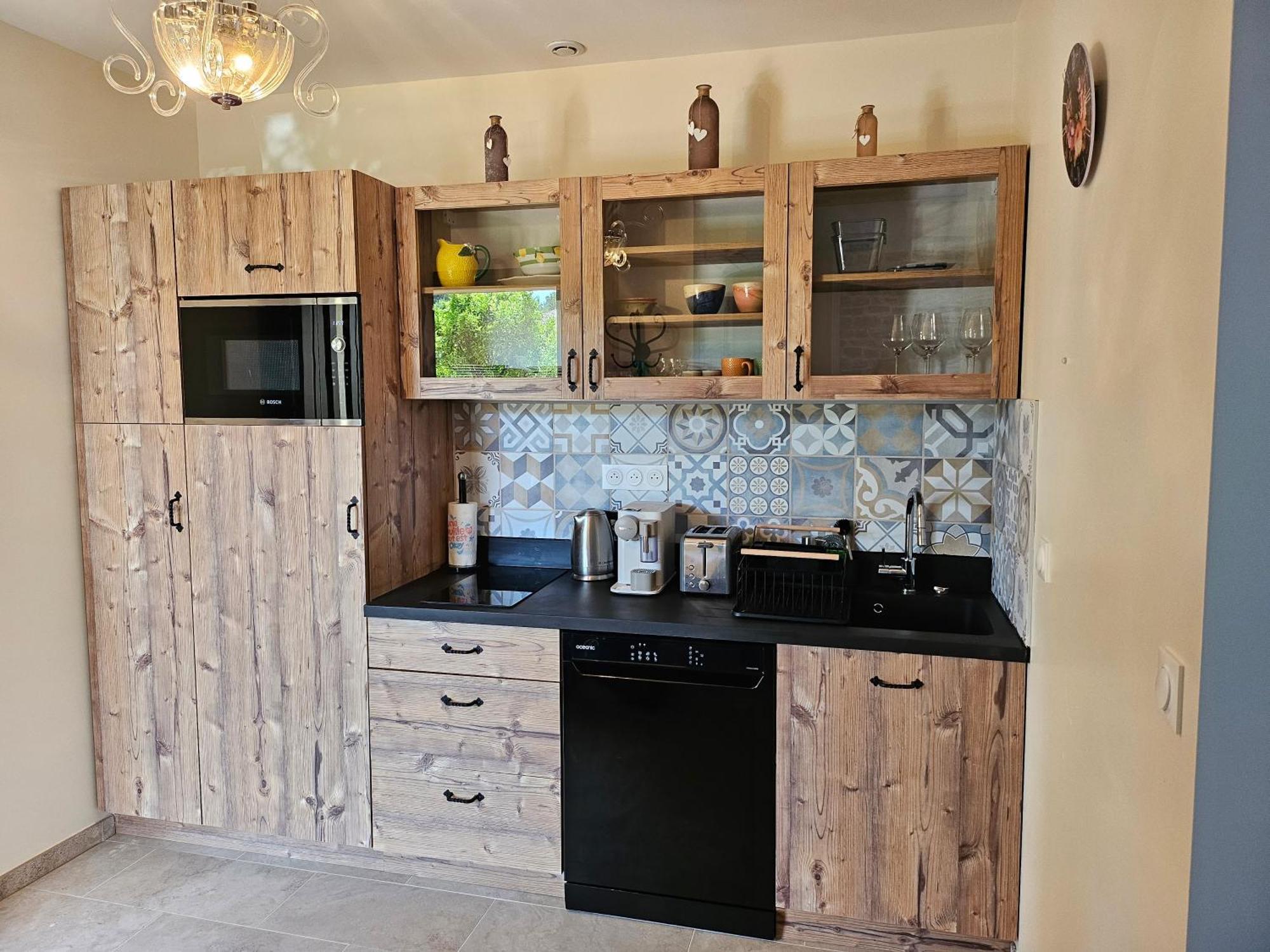 Charmant Studio Pres De La Plage Avec Jacuzzi Et Terrasse Privative Villeneuve-Loubet Esterno foto